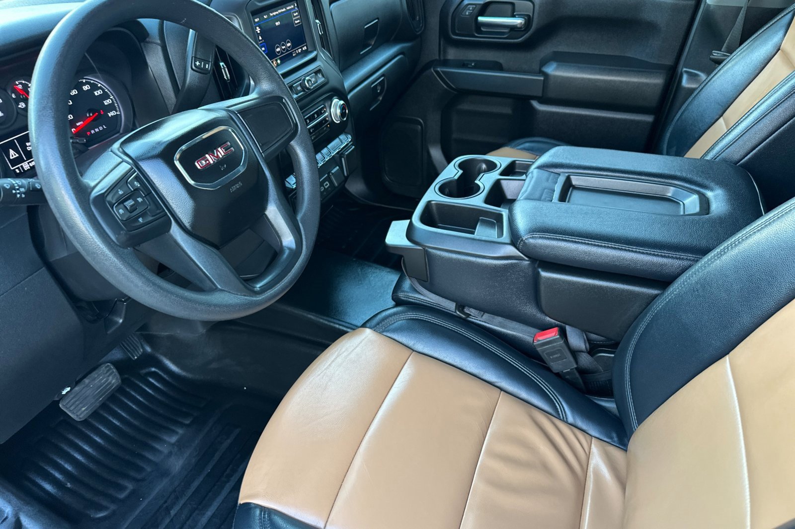 Used 2024 GMC Sierra 3500 Pro w/ 1SA Pro Safety Plus Package image 10