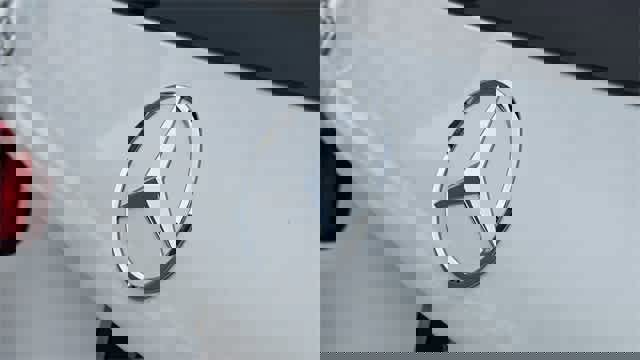 Used 2025 Mercedes-Benz GLB 250 4MATIC image 10