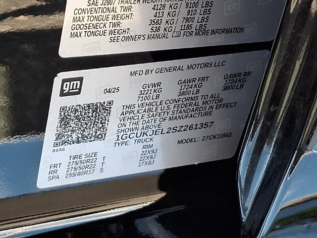 Used 2025 Chevrolet Silverado 1500 High Country w/ Technology Package AWD/4WD image 31