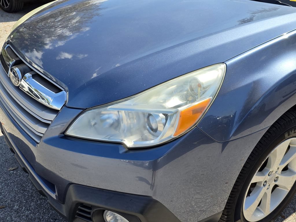 Used 2013 Subaru Outback 2.5i Premium w/ Popular Pkg 3 AWD/4WD image 6