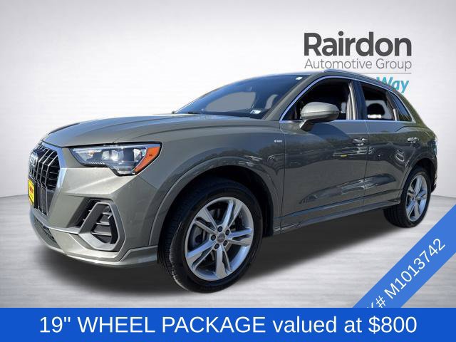 Used 2021 Audi Q3 2.0T Premium w/ Convenience Package AWD/4WD image 3