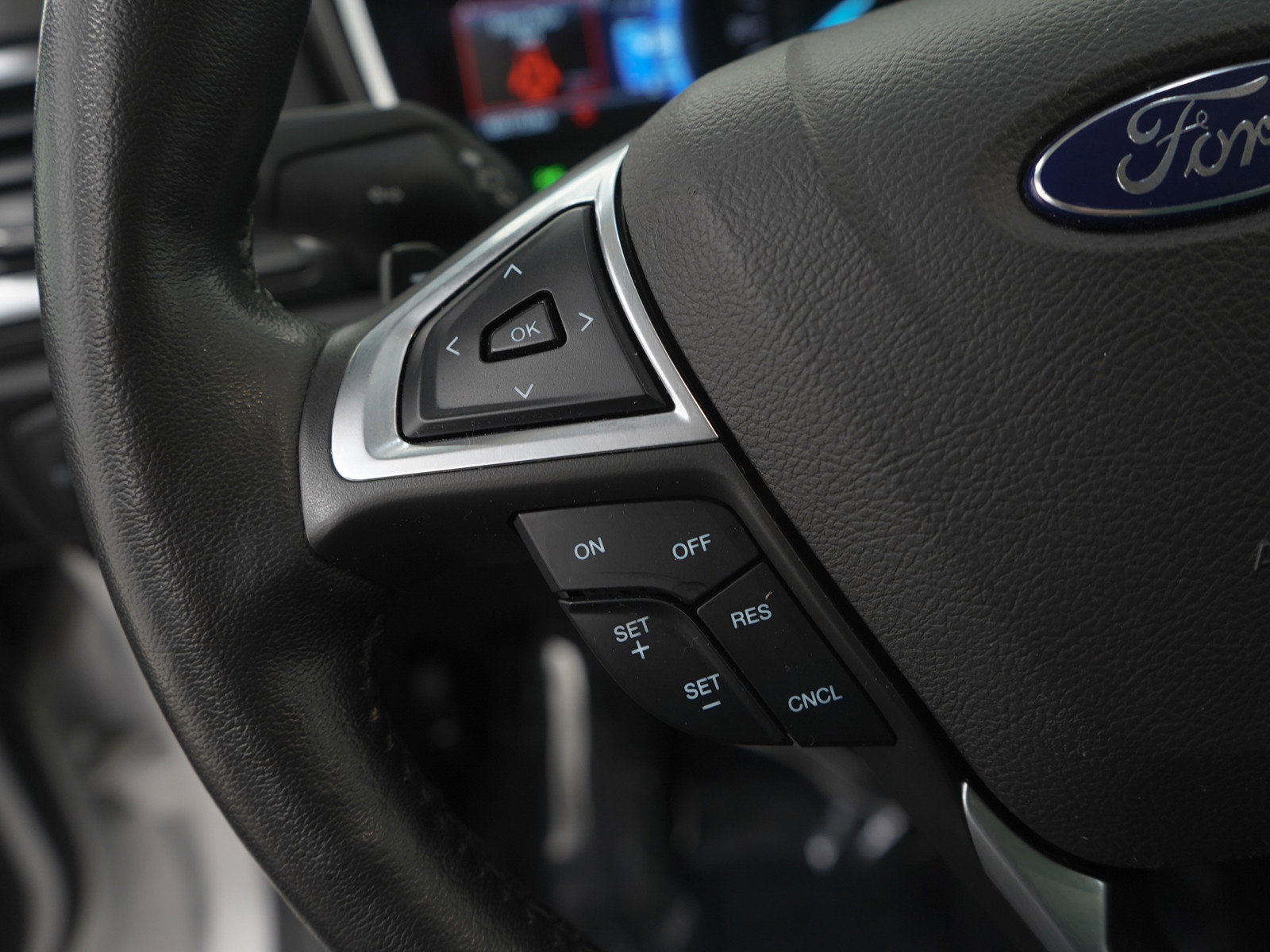 Used 2016 Ford Fusion Titanium image 24