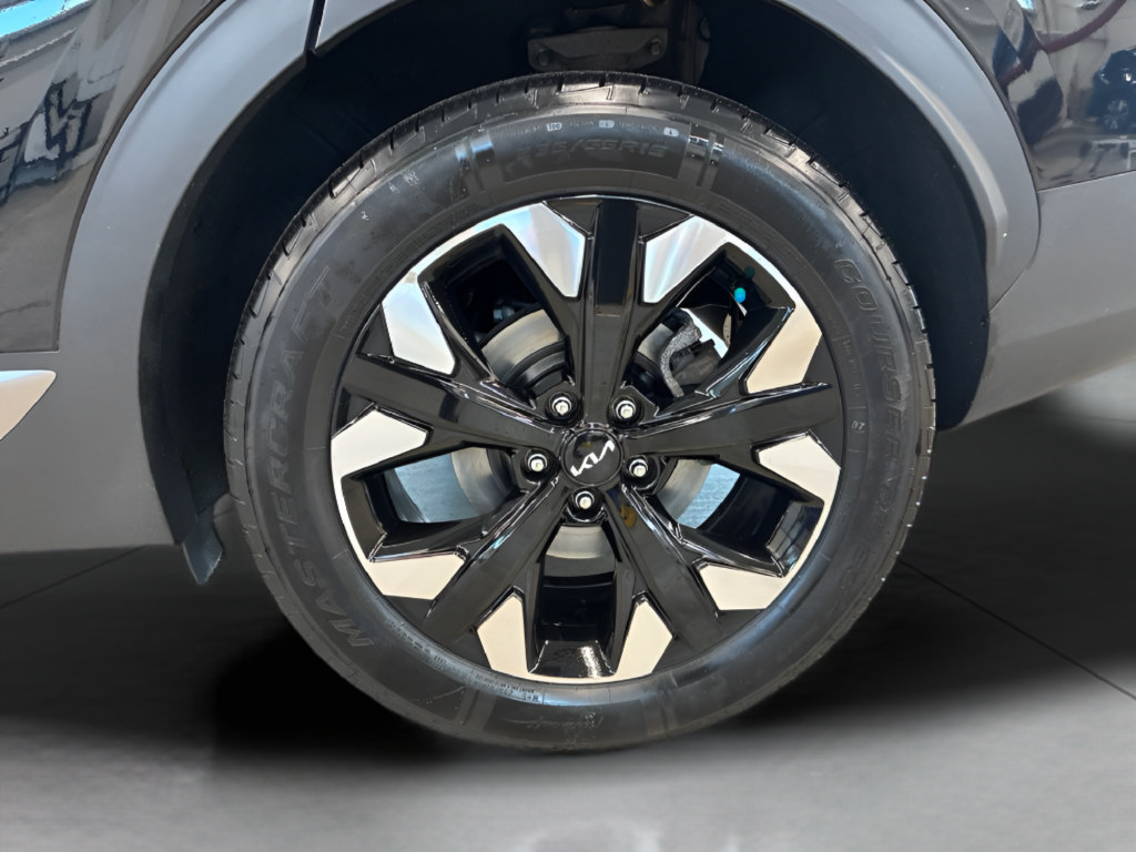 Certified 2023 Kia Sportage X-Line AWD/4WD image 16