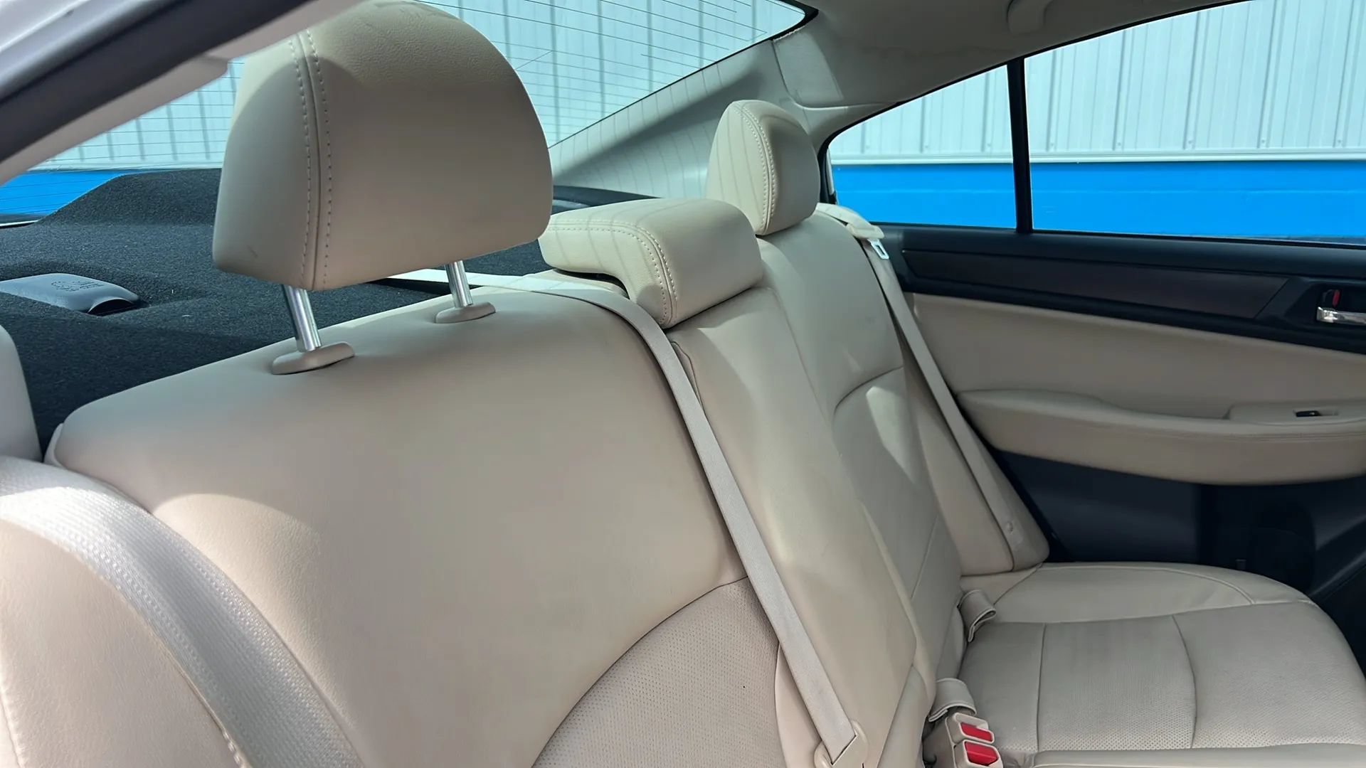 Used 2017 Subaru Legacy 2.5i Limited AWD/4WD image 17