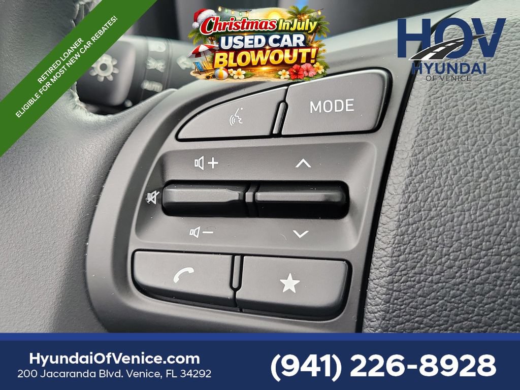 Certified 2026 Hyundai Venue SEL FWD image 21
