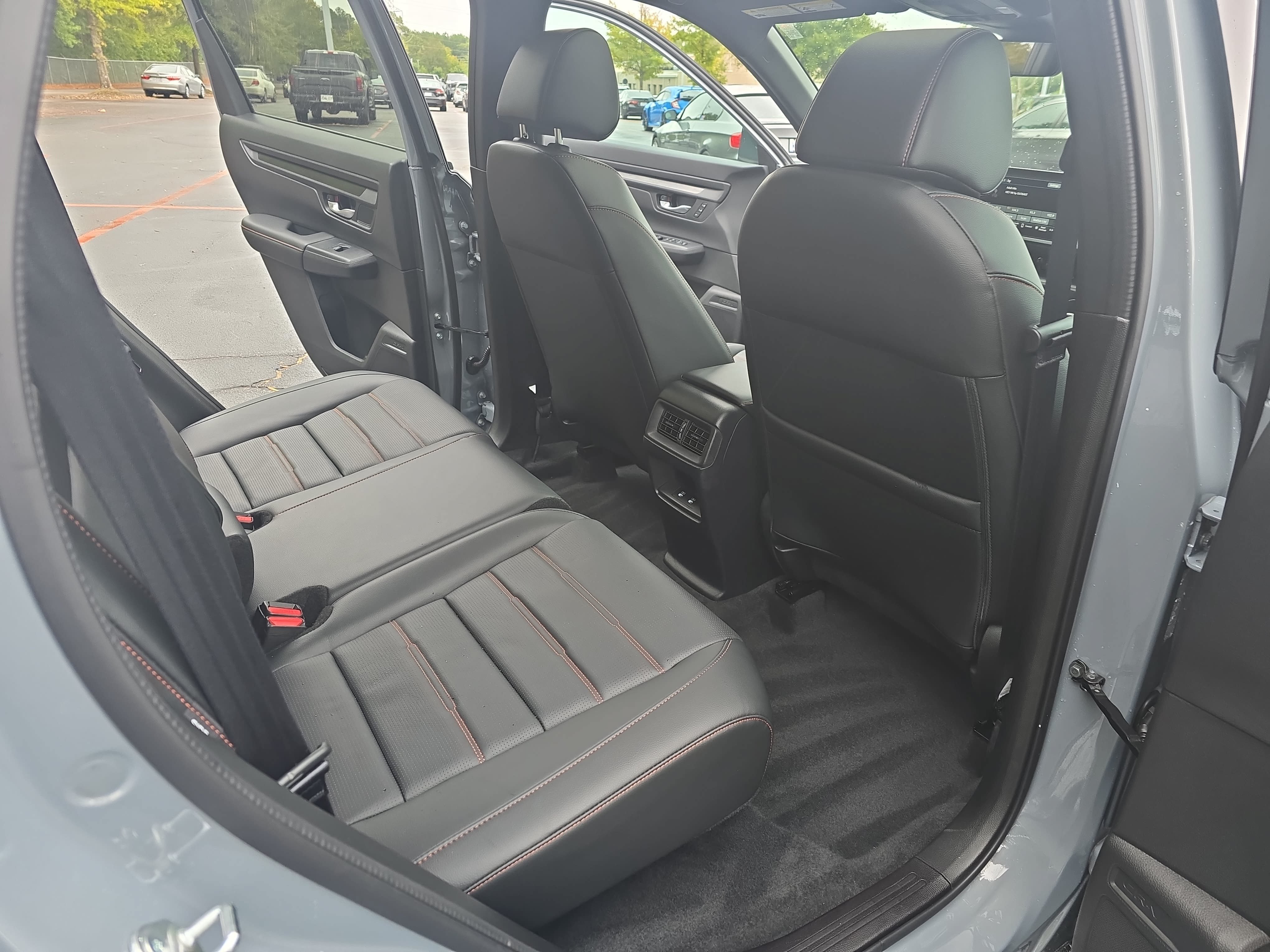 Used 2025 Honda CR-V Sport-L image 11