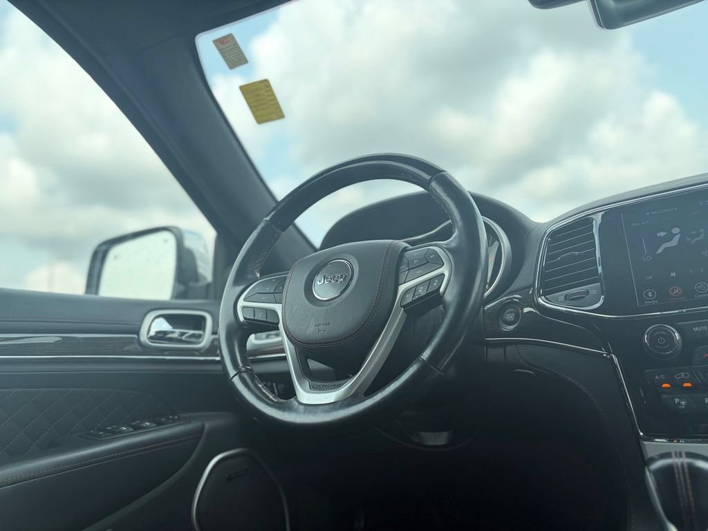 Used 2021 Jeep Grand Cherokee Summit AWD/4WD image 41