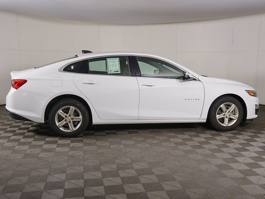 Used 2024 Chevrolet Malibu LS w/ Driver Confidence Package FWD image 17