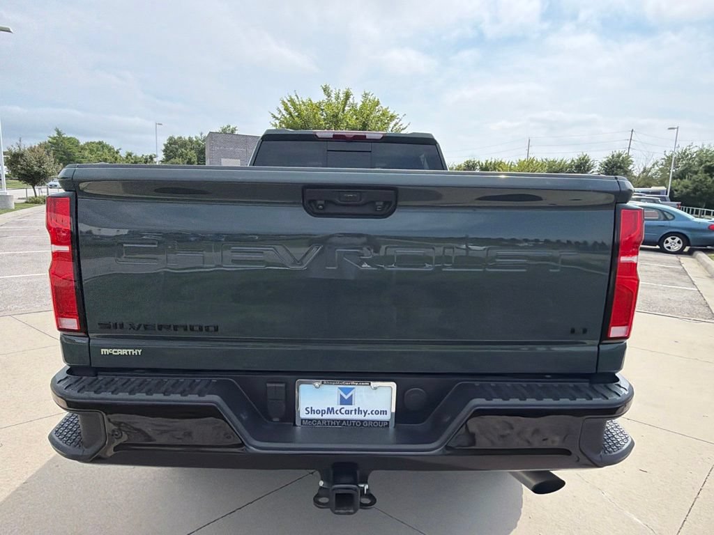 Used 2025 Chevrolet Silverado 2500 LT w/ Trail Boss Package AWD/4WD image 13