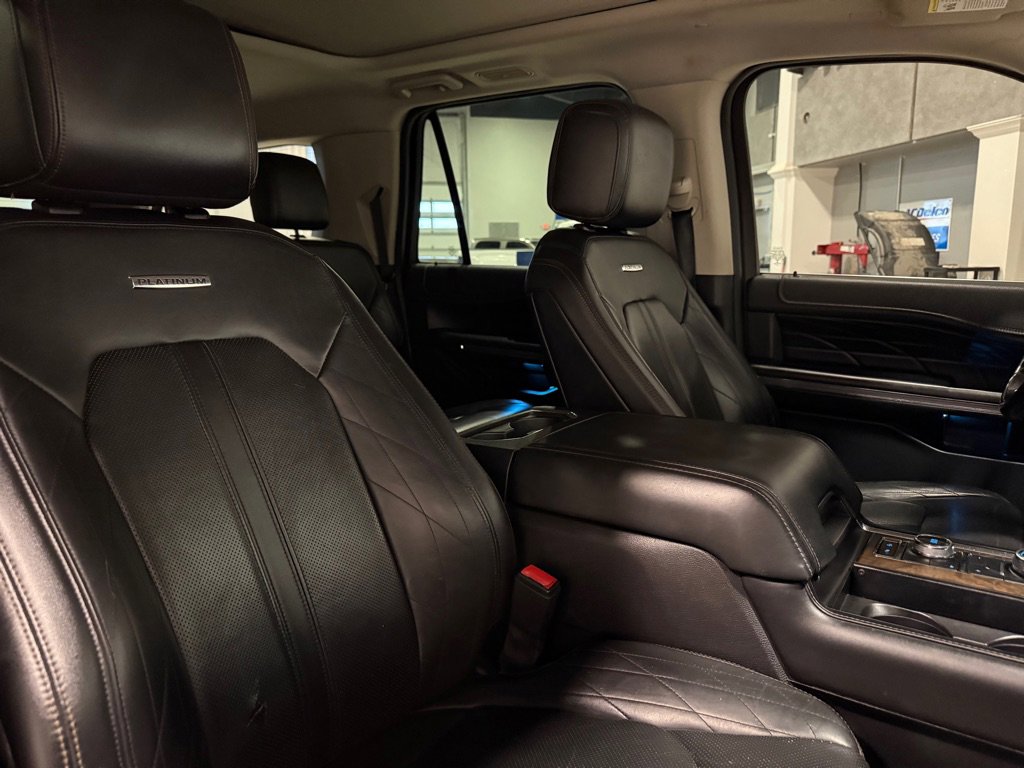 Used 2018 Ford Expedition Max Platinum image 29