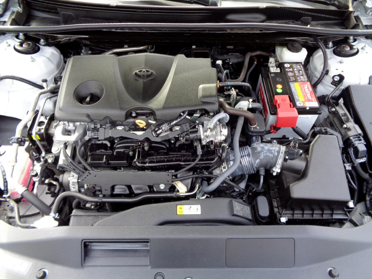 Used 2022 Toyota Camry LE image 29