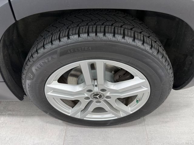 Used 2020 Mercedes-Benz GLB 250 4MATIC image 5