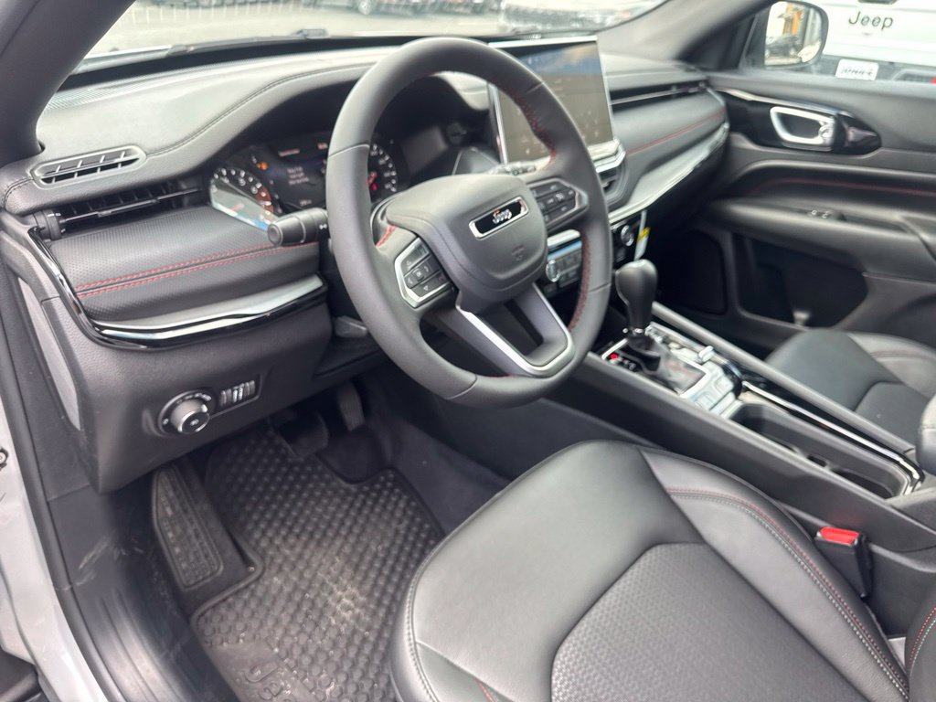 New 2026 Jeep Compass Trailhawk AWD/4WD image 10