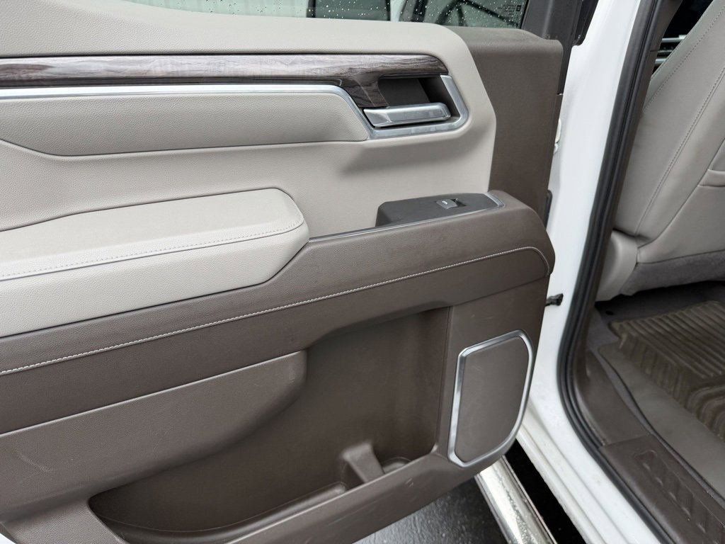 Used 2022 Chevrolet Silverado 1500 LTZ w/ Technology Package image 31