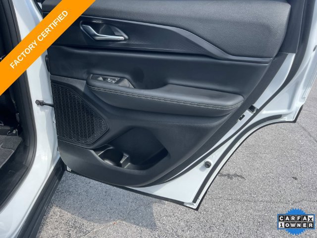 Certified 2025 Jeep Grand Cherokee Altitude AWD/4WD image 21