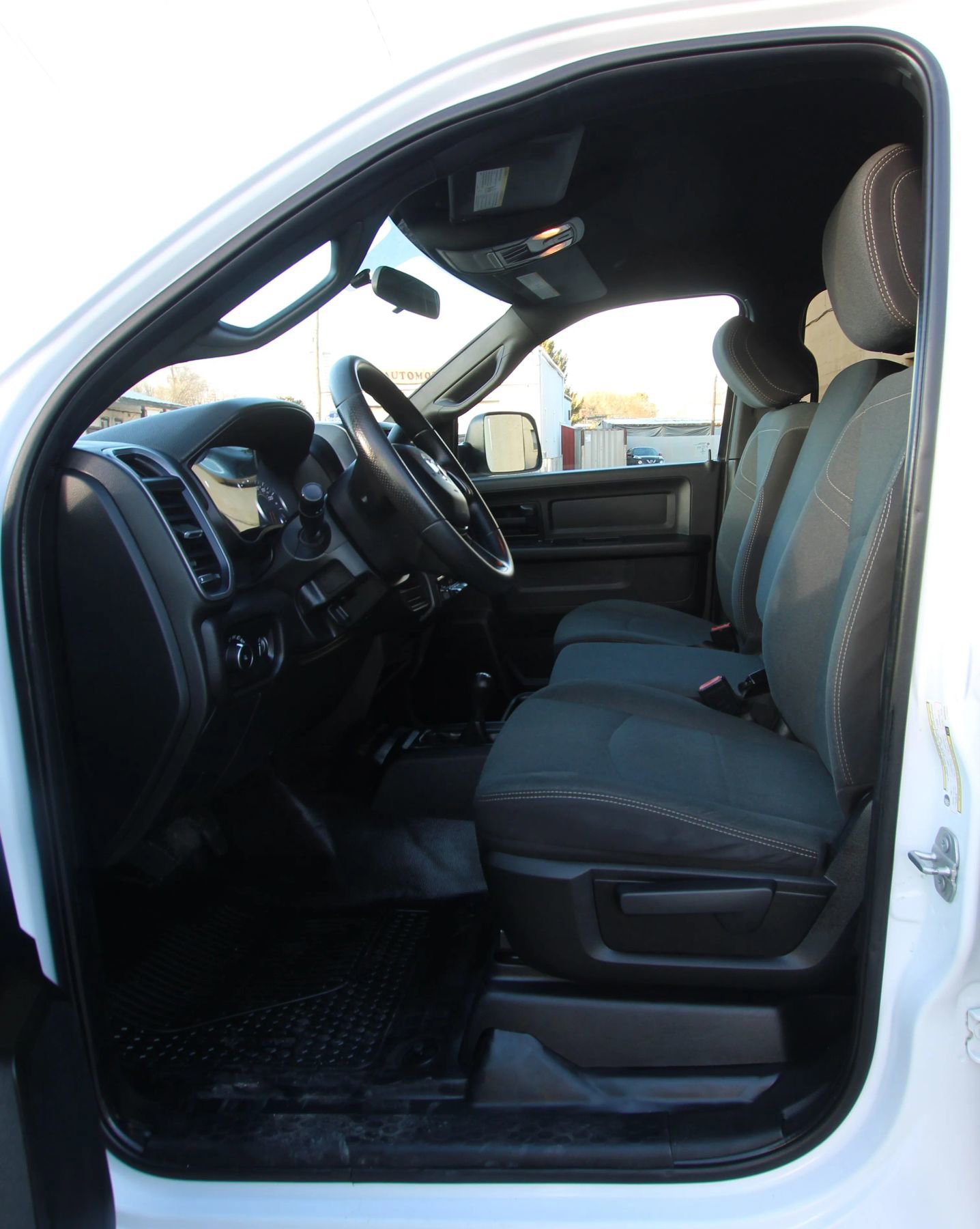 Used 2022 RAM 2500 Tradesman AWD/4WD image 9
