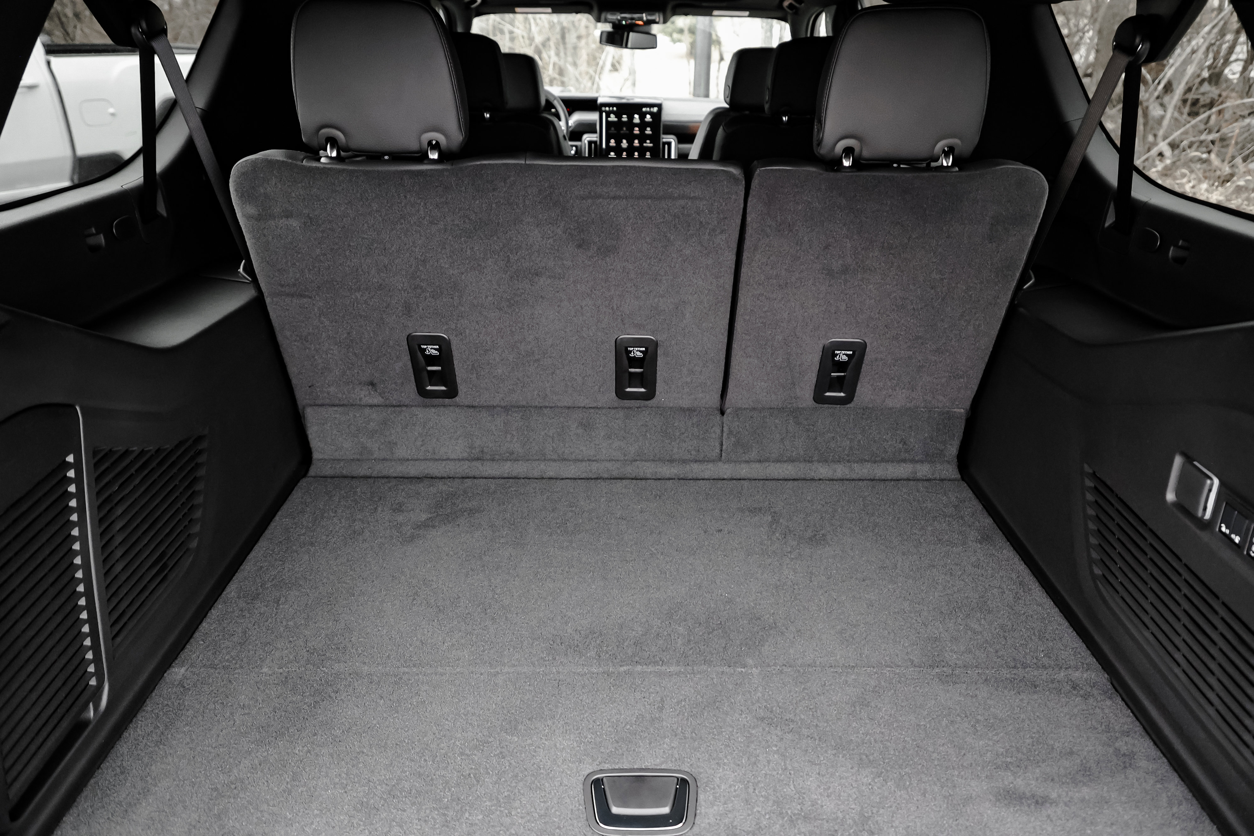 New 2026 GMC Yukon XL Denali w/ Sun & Power Step Package image 8