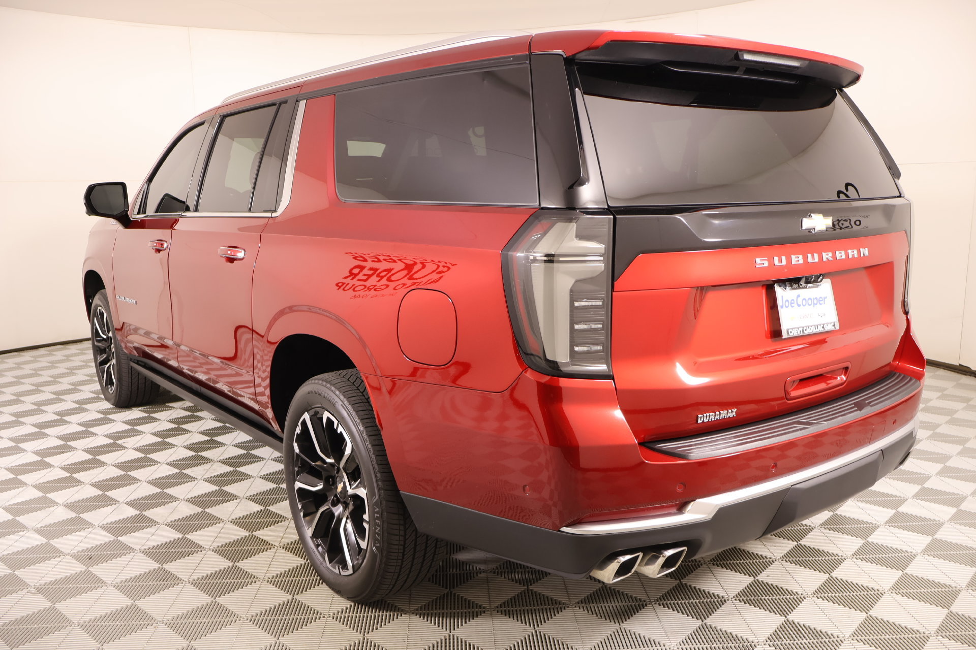 Used 2026 Chevrolet Suburban High Country AWD/4WD image 27