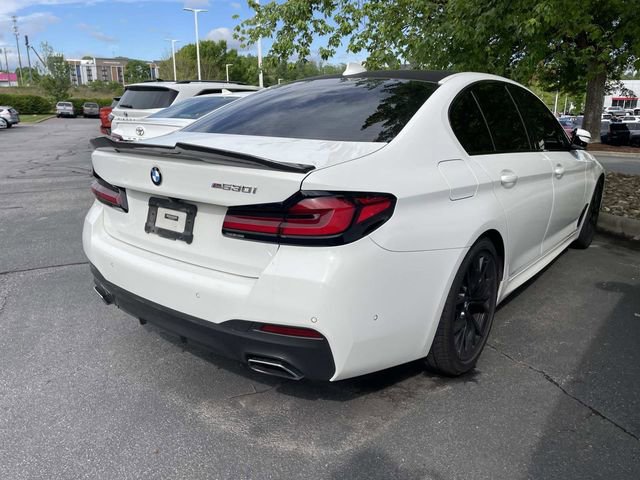 Used 2021 BMW 530i w/ M Sport Package RWD image 4