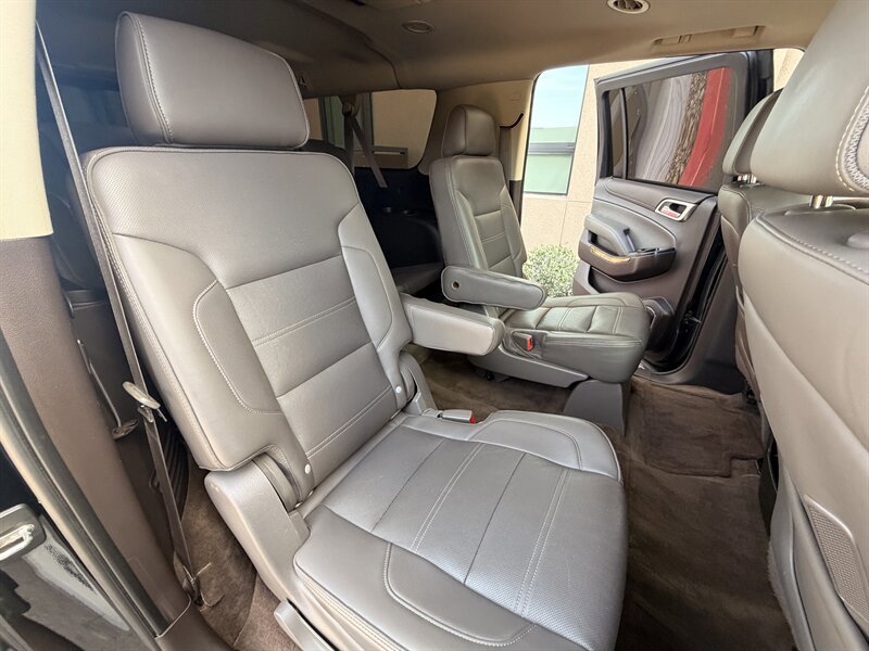 Used 2015 GMC Yukon XL Denali w/ Touring Package AWD/4WD image 31