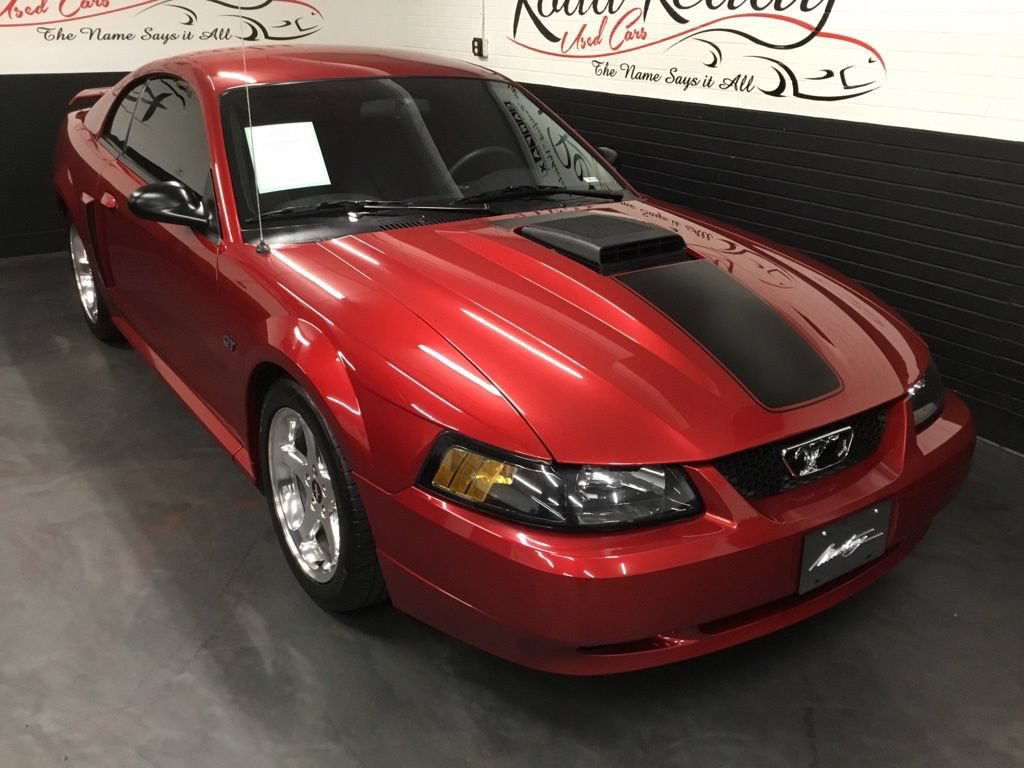 Used 2003 Ford Mustang GT RWD image 2