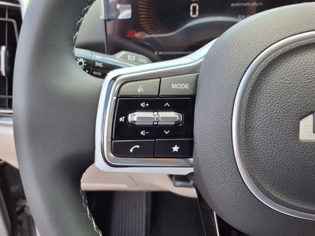New 2025 Kia Sorento S image 20