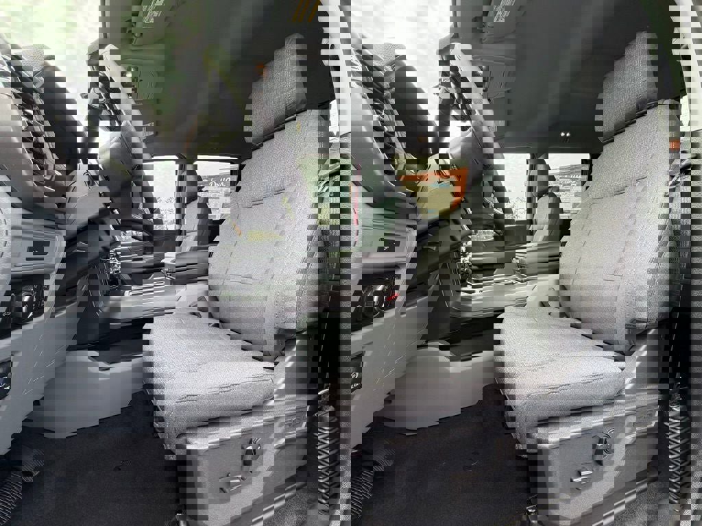 New 2026 Ford F150 XLT w/ Equipment Group 302A MID image 15