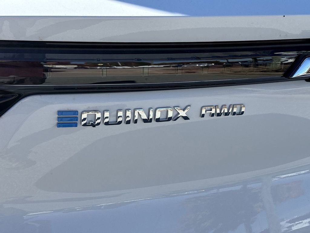 New 2026 Chevrolet Equinox EV LT w/ Comfort Package image 30