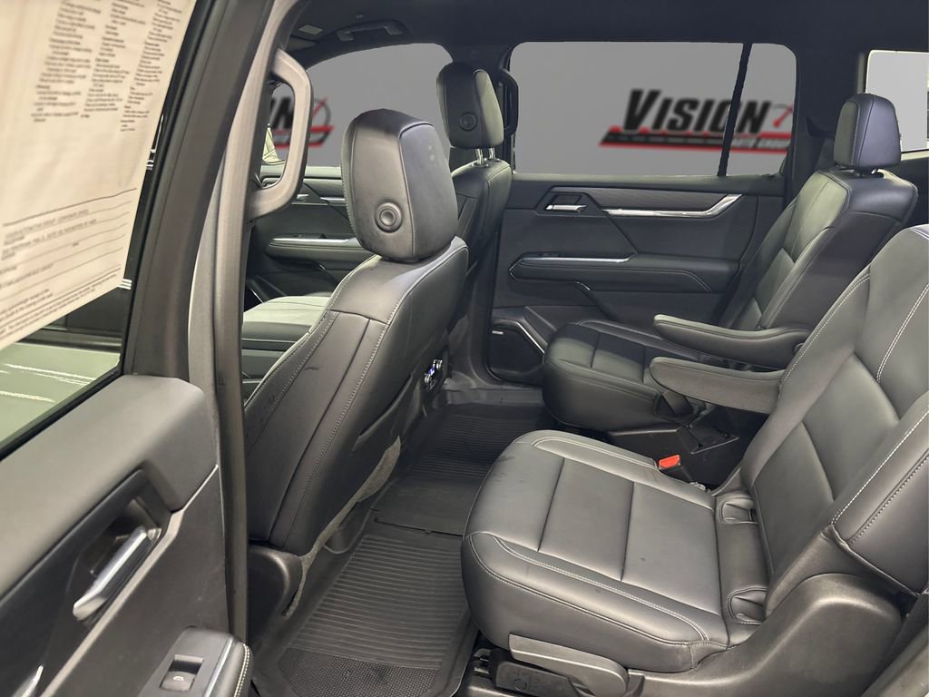 Used 2024 GMC Acadia Elevation w/ Trailering Package image 10