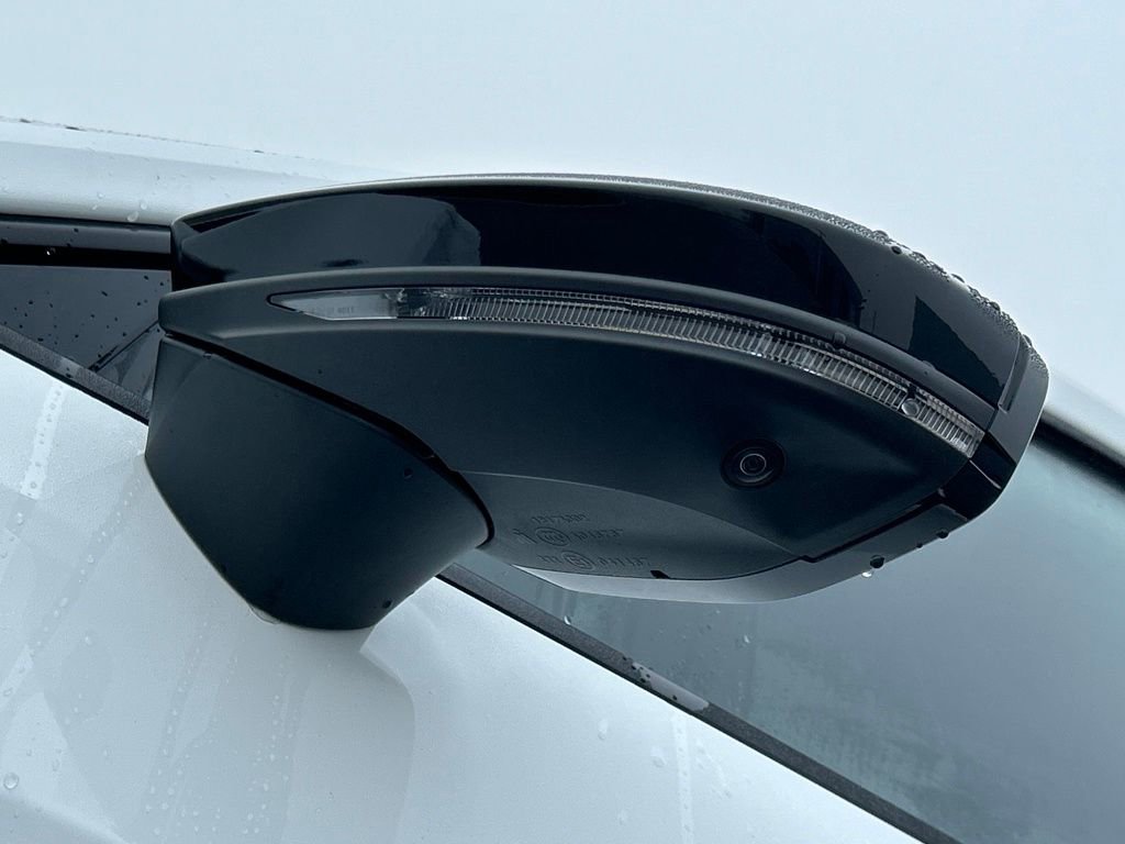 New 2026 Audi RS e-tron GT Base image 54