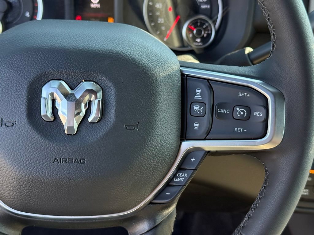New 2027 RAM 2500 Big Horn AWD/4WD image 17
