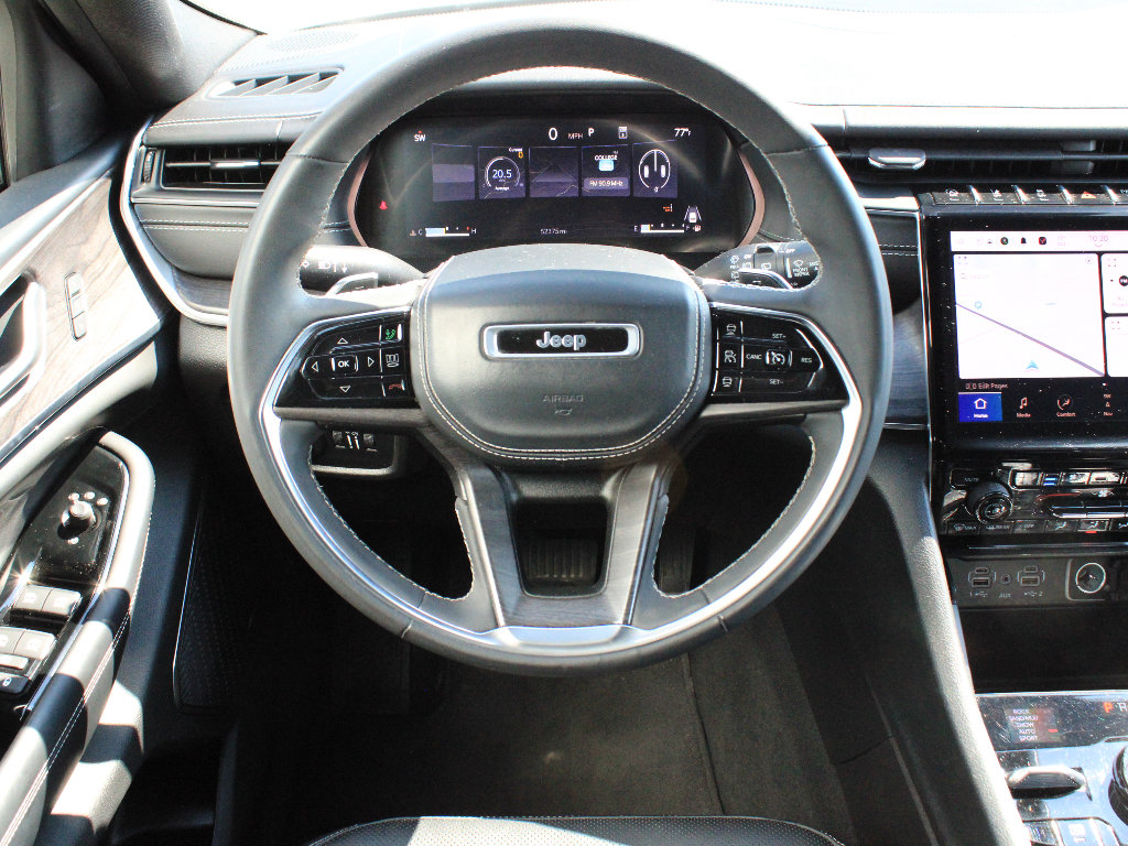 Certified 2023 Jeep Grand Cherokee L Overland AWD/4WD image 13