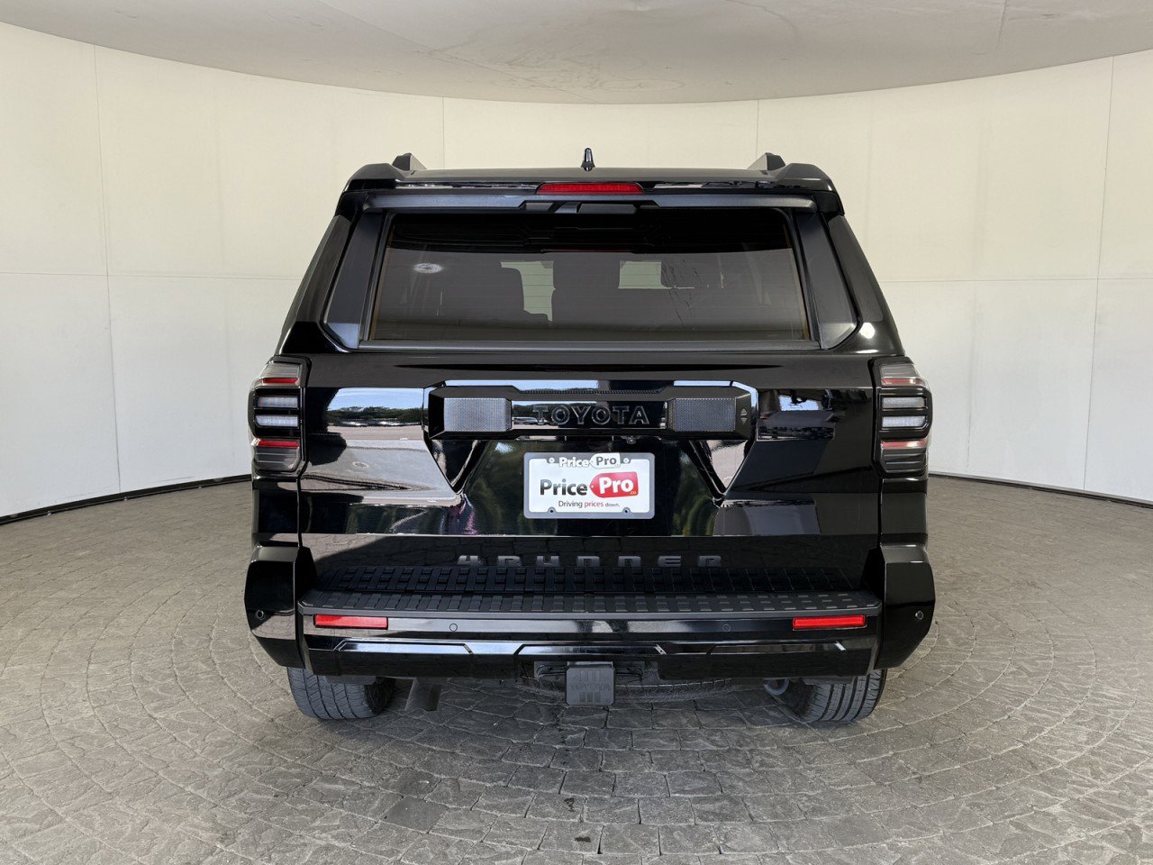 Used 2025 Toyota 4Runner 4WD image 7