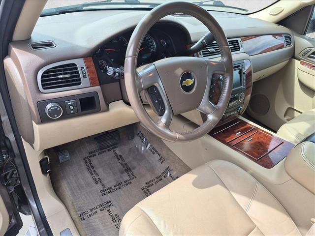 Used 2011 Chevrolet Suburban LTZ RWD image 10