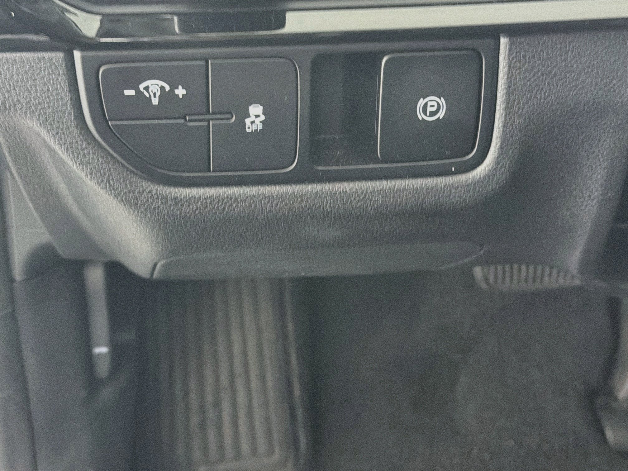 Used 2026 Kia Sportage LX FWD image 16