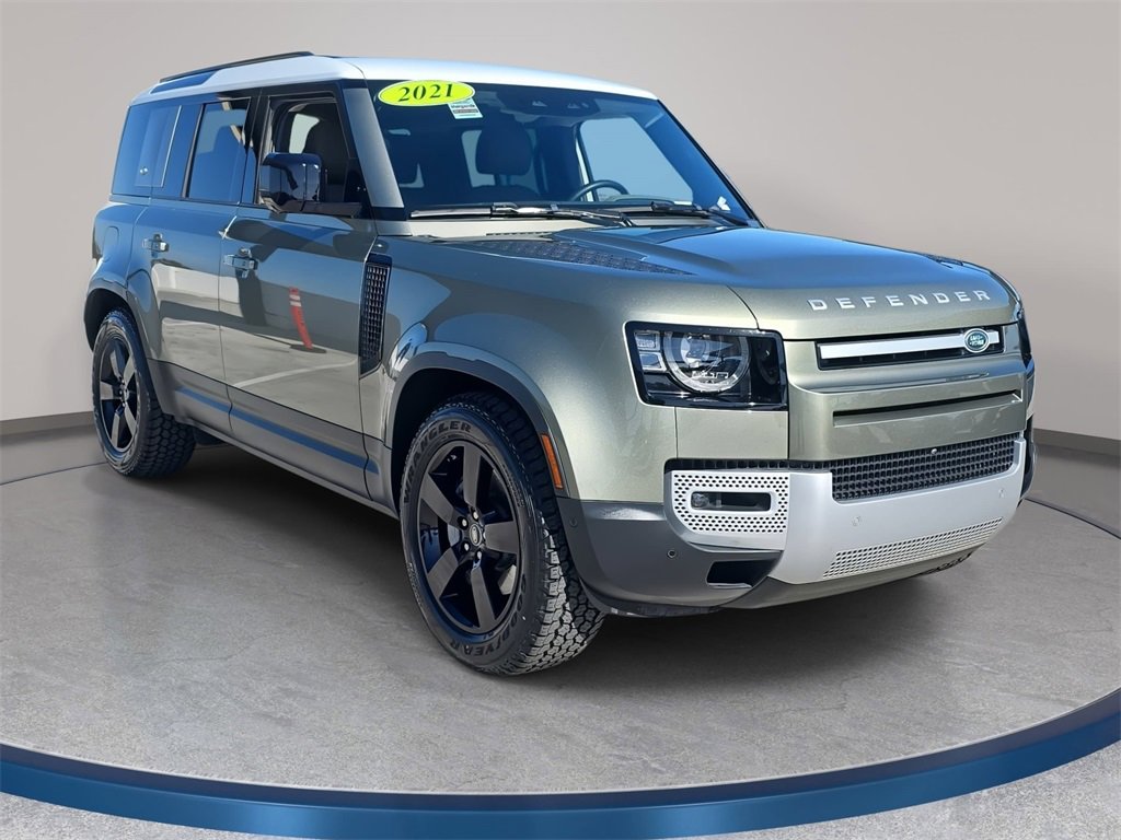 Used 2021 Land Rover Defender 110 SE image 4