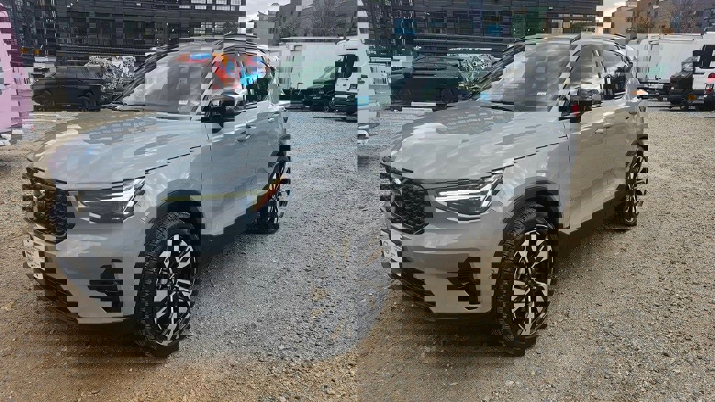 Certified 2025 Volvo XC40 B5 Plus w/ Protection Package Premier