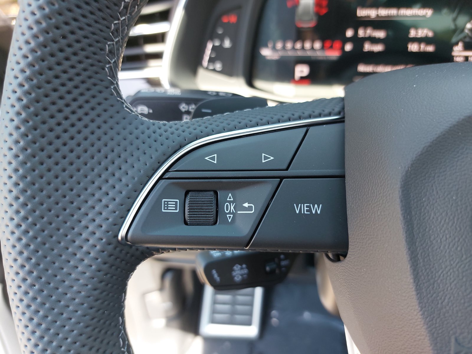 New 2026 Audi SQ8 Premium Plus AWD/4WD image 17