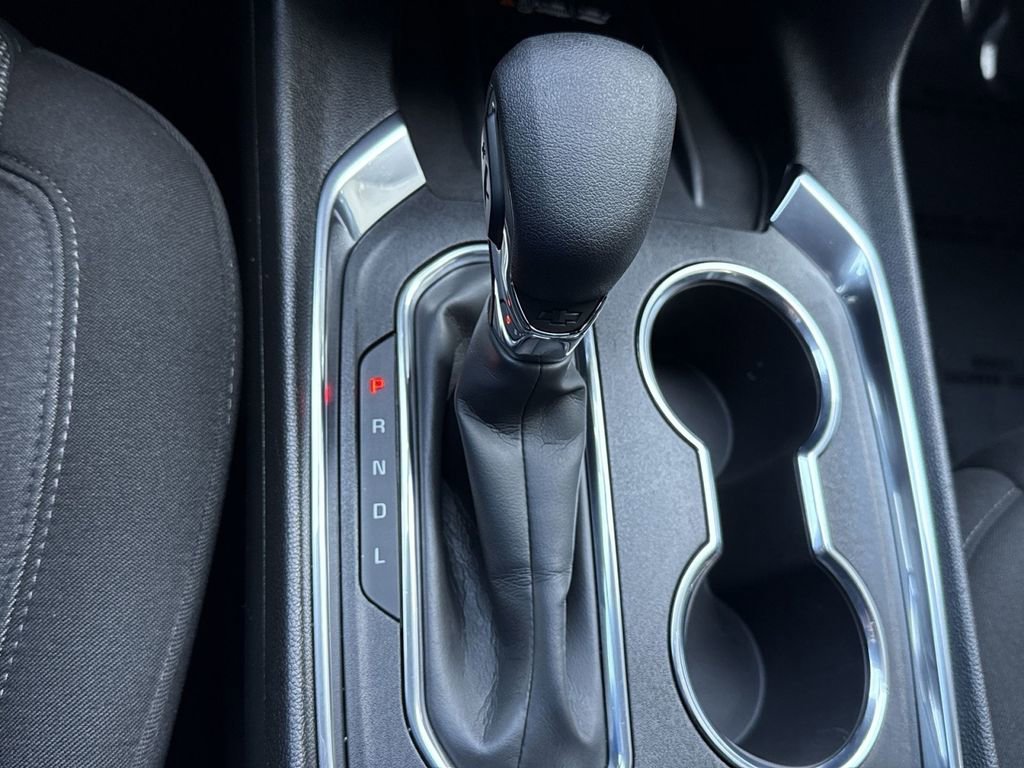 Used 2023 Chevrolet Traverse LT image 20