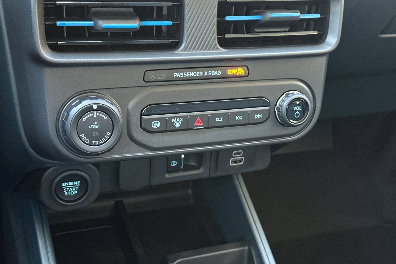 New 2026 Ford Maverick Lobo AWD/4WD image 20