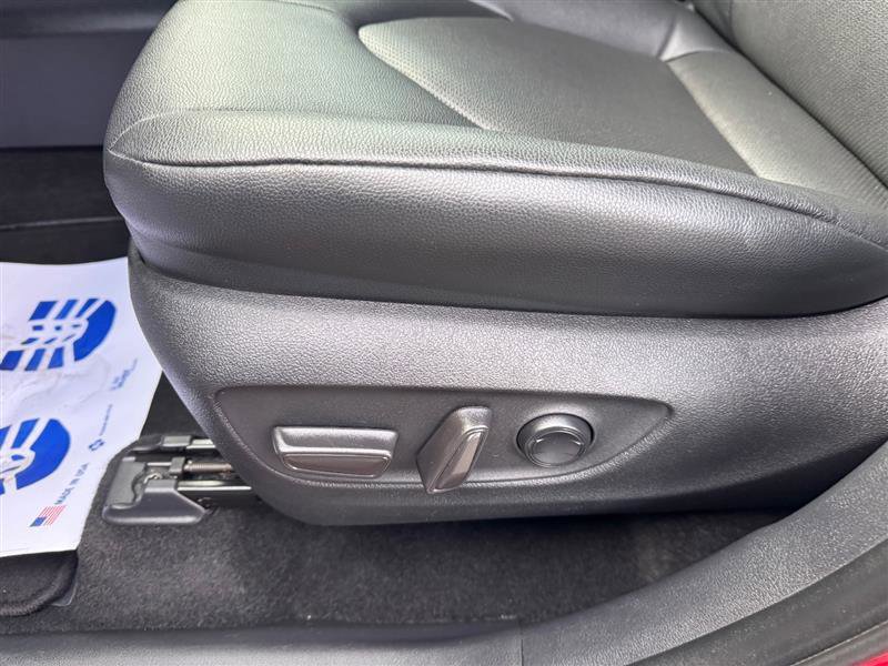 Used 2024 Toyota Grand Highlander XLE image 36