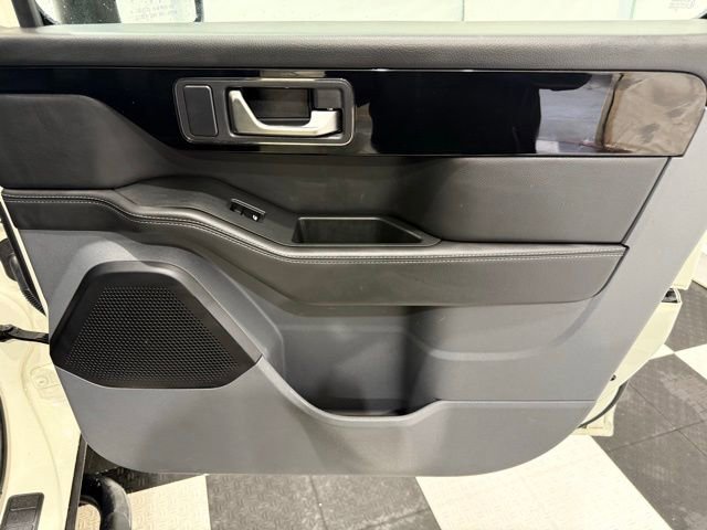 Used 2024 INEOS Grenadier image 23