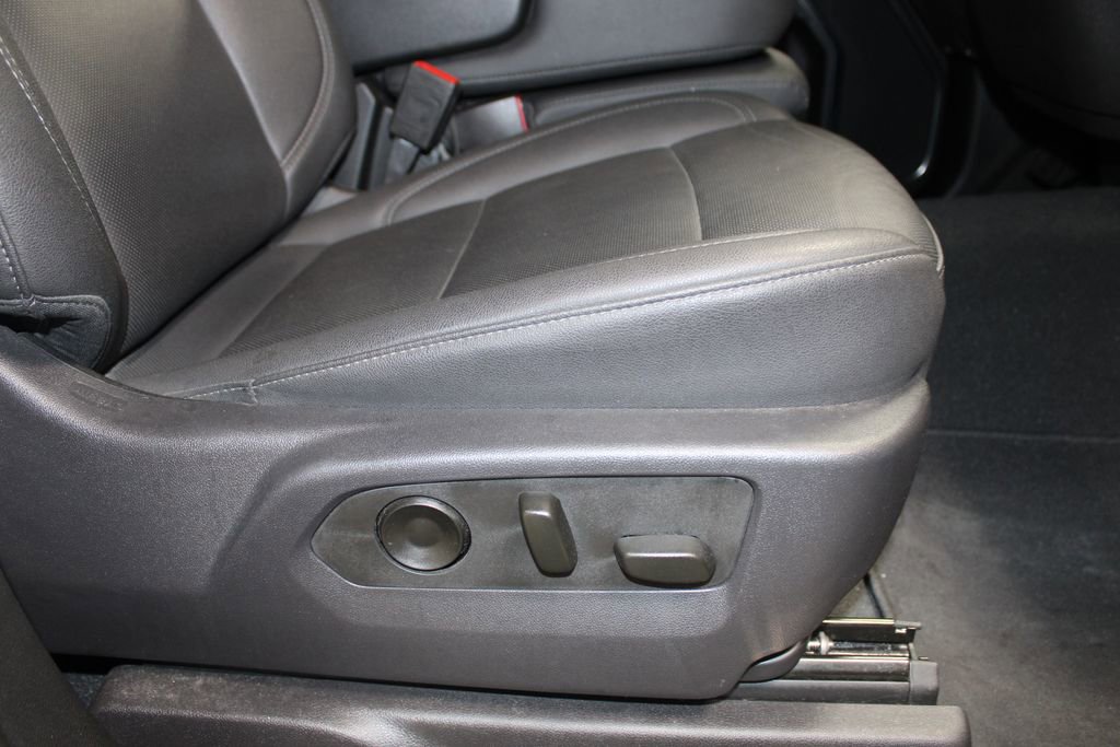 Used 2024 GMC Sierra 1500 SLT image 26