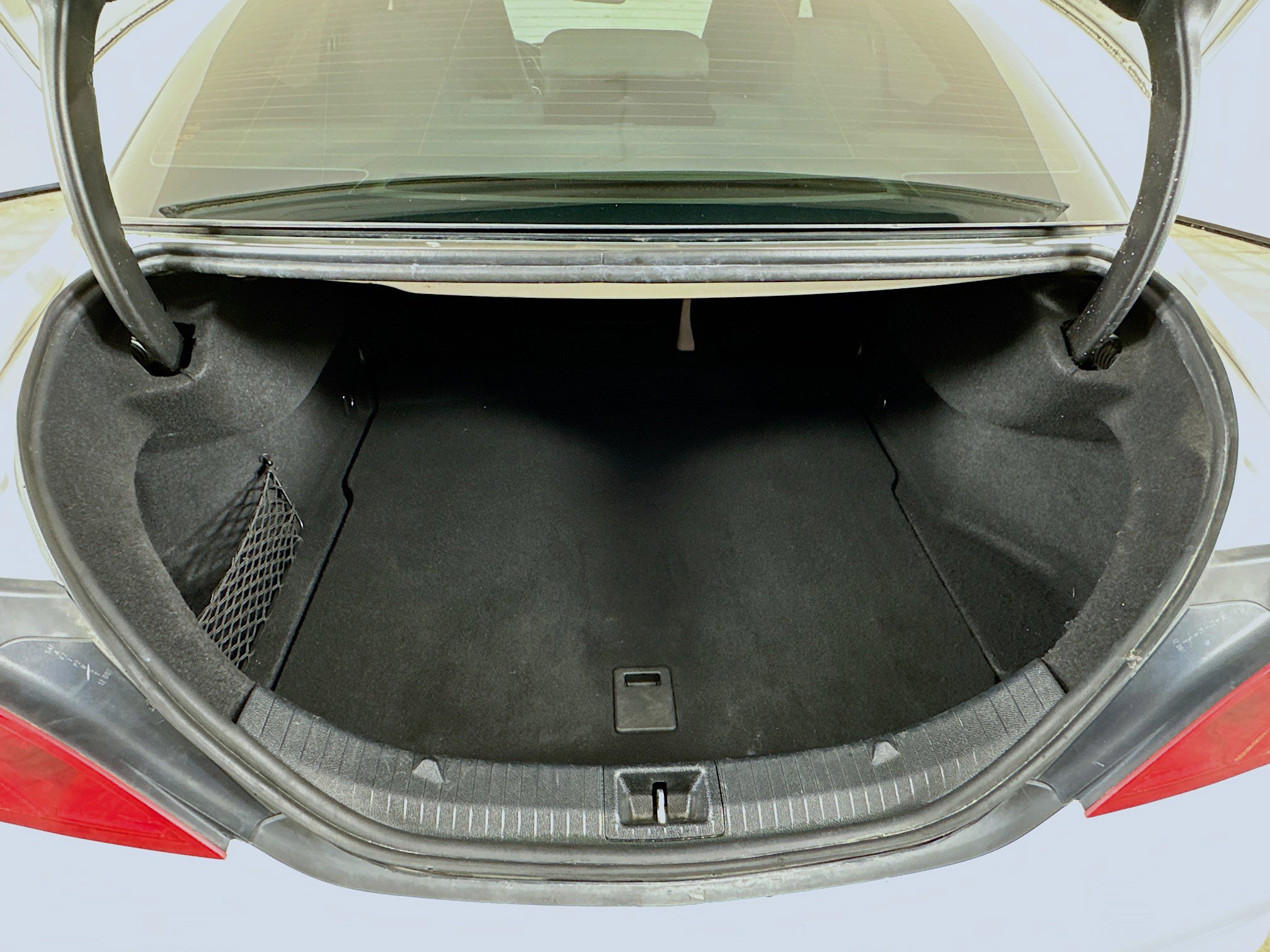 Used 2018 Mercedes-Benz CLA 250 image 30