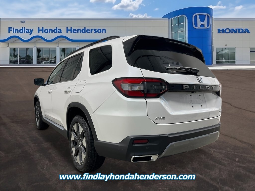 New 2026 Honda Pilot Touring image 3