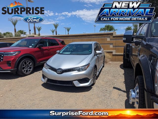 Used 2018 Toyota Corolla iM w/ Carpet Mat Package (TMS) FWD image 1