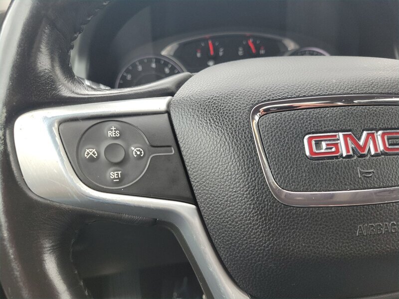 Used 2018 GMC Acadia SLT FWD image 26