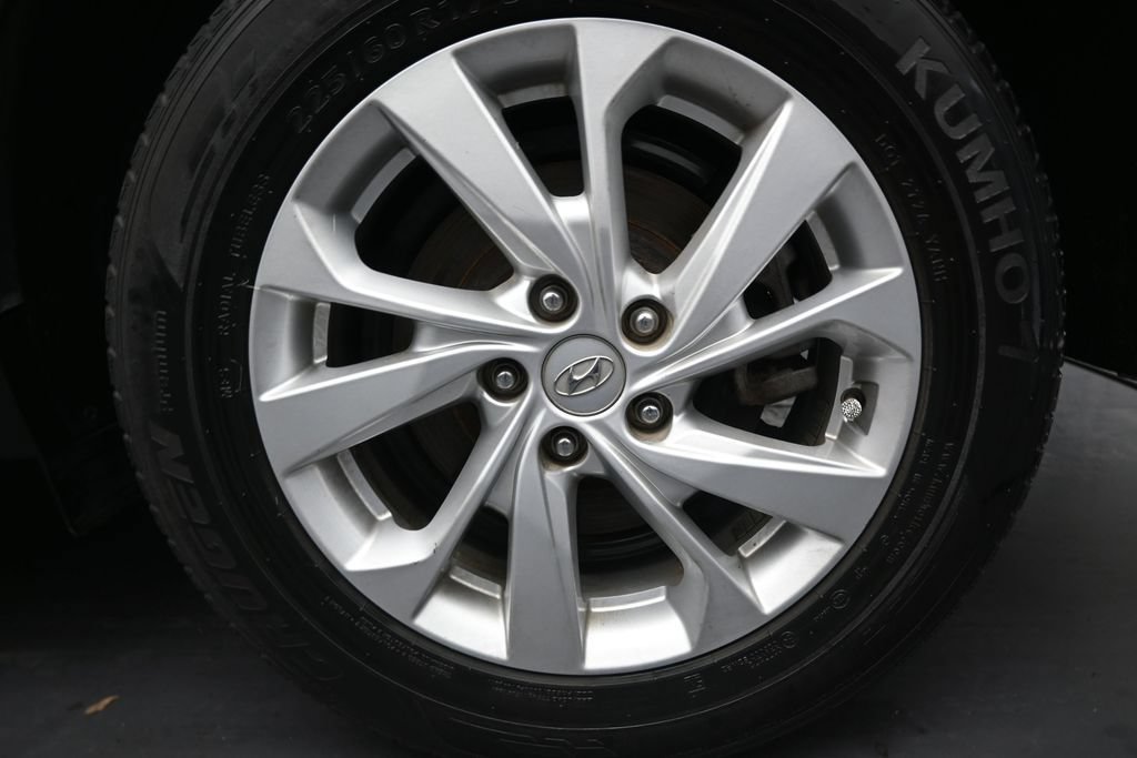 Used 2021 Hyundai Tucson Value FWD image 10