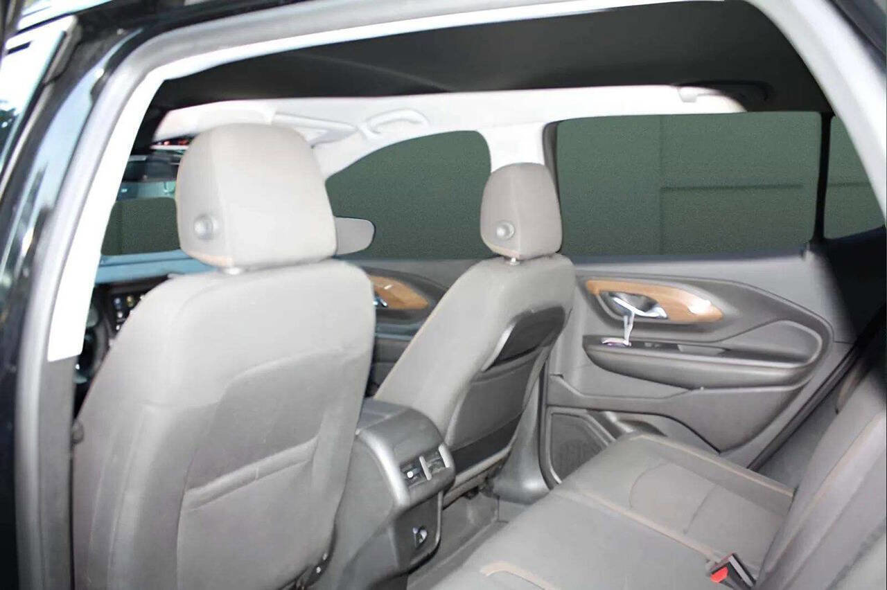 Used 2018 GMC Terrain SLE w/ Driver Convenience Package image 21