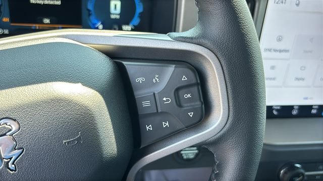 New 2026 Ford Bronco Outer Banks AWD/4WD image 15